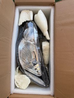 Honda civic 05 headlights