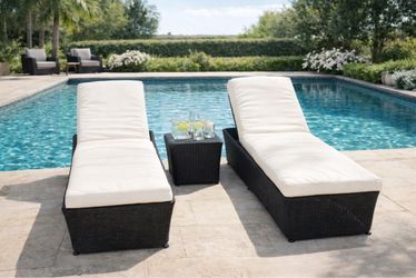 Patio furniture poolside chaise lounge chairs set