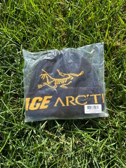 Arcteryx x Palace Beanie Black