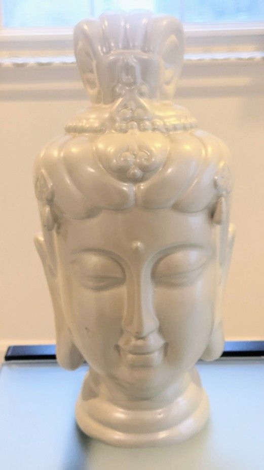 Buddha head