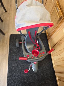 Radio Flyer Tricycle with Push Handle