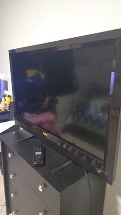 Vizio tv 32" with remote