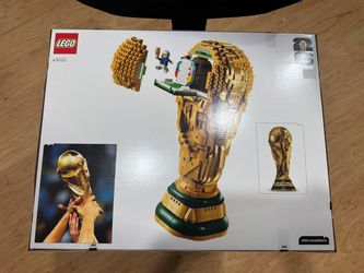 LEGO Editions FIFA World Cup Official Trophy Building Set 43020