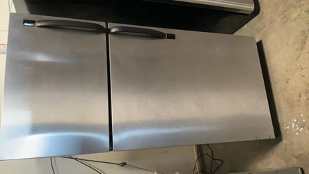 Kenmore Top Mount Stainless Steel Refrigerator Fridge
