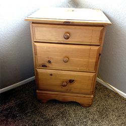 Nightstand 