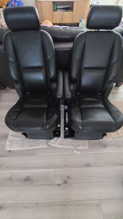 Escalade 2nd row captain seats