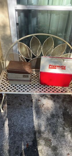 2 good lunchboxes 50 bucks or obo cash only
