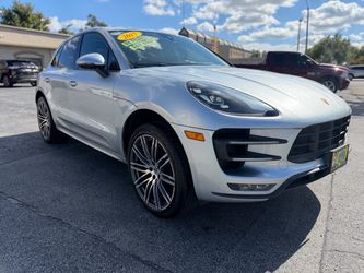 2017 Porsche Macan Turbo
