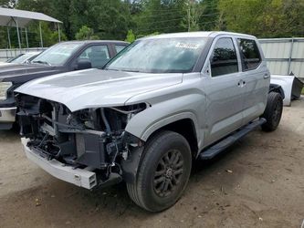 2024 Toyota Tundra CrewMax