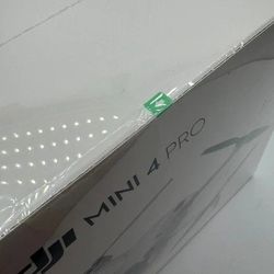 DJI Mini 4 Pro Fly More Combo (DJI RC 2) Camera Drone (3 Bastteries), UPS
