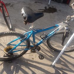 VENDO BISICLETA MONTAÑA RODADA 26
