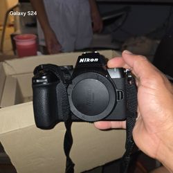 Nikon z50