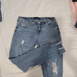 Kendall And Kylie Size 26 Or Size 4 Jeans