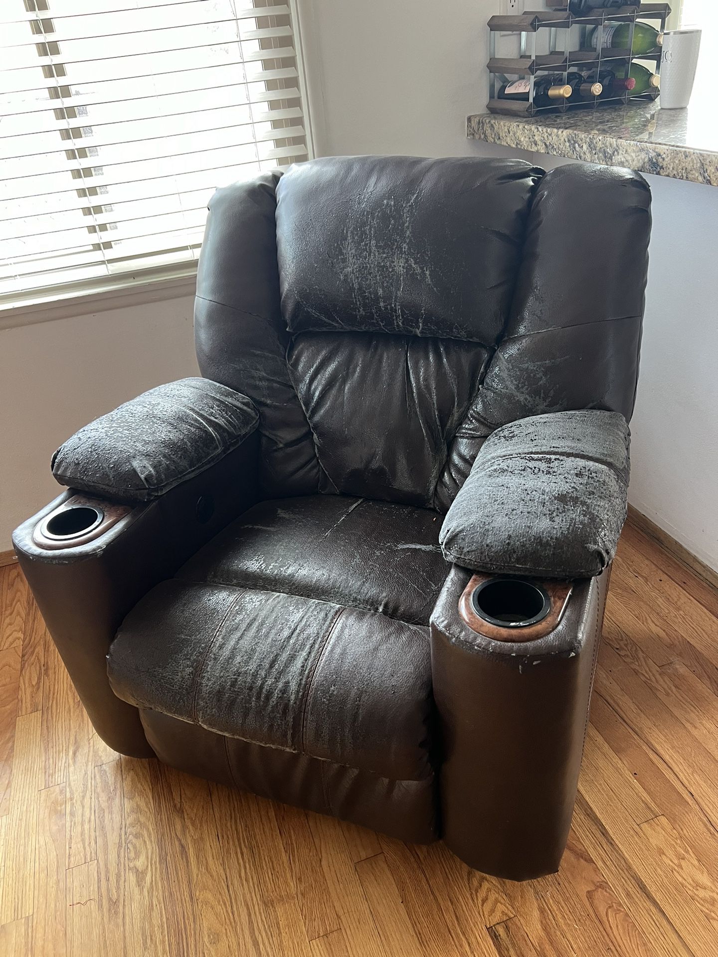 Automatic recliner