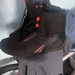 dainese boots
