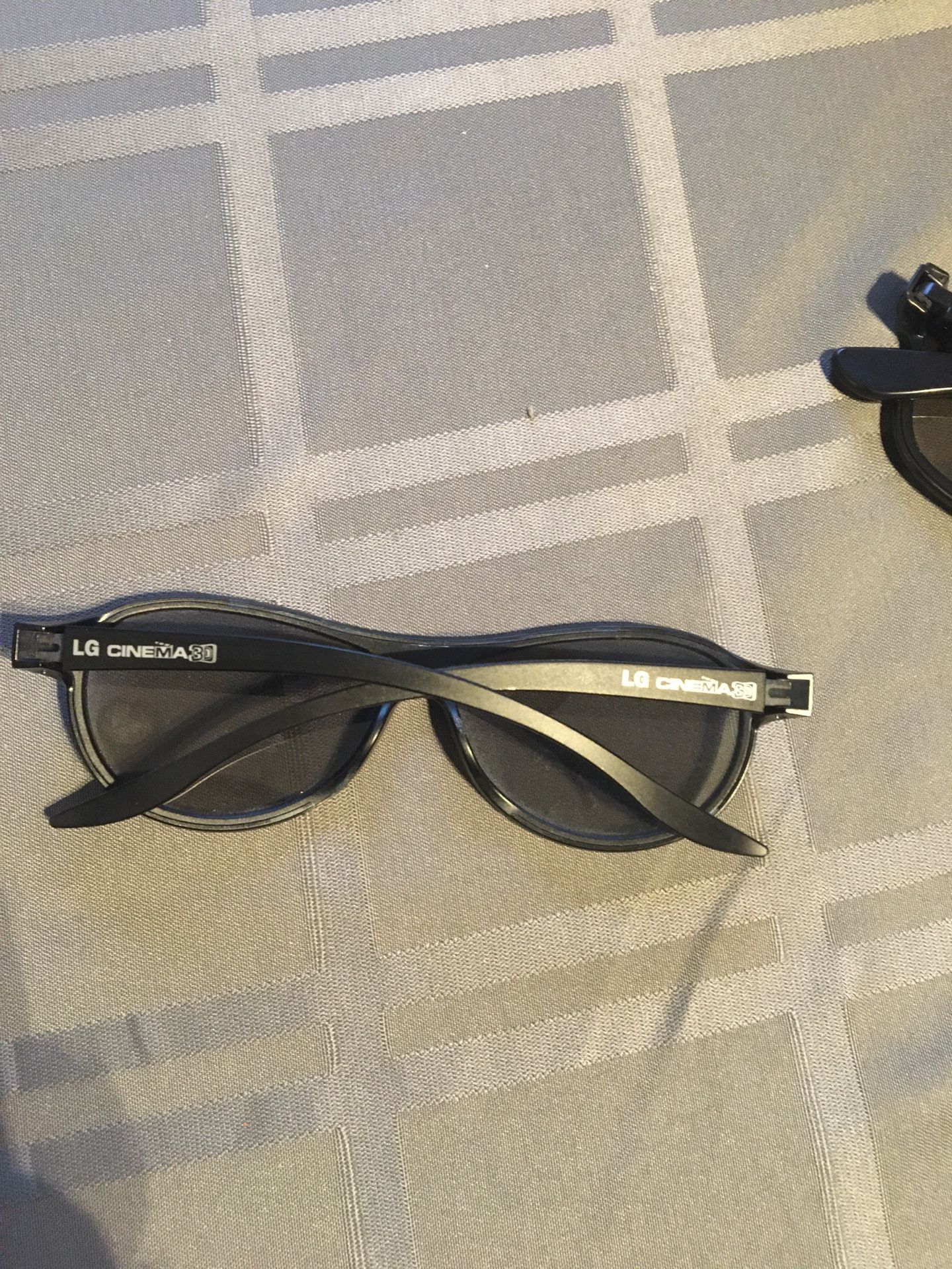 3D Glasses (7 total)