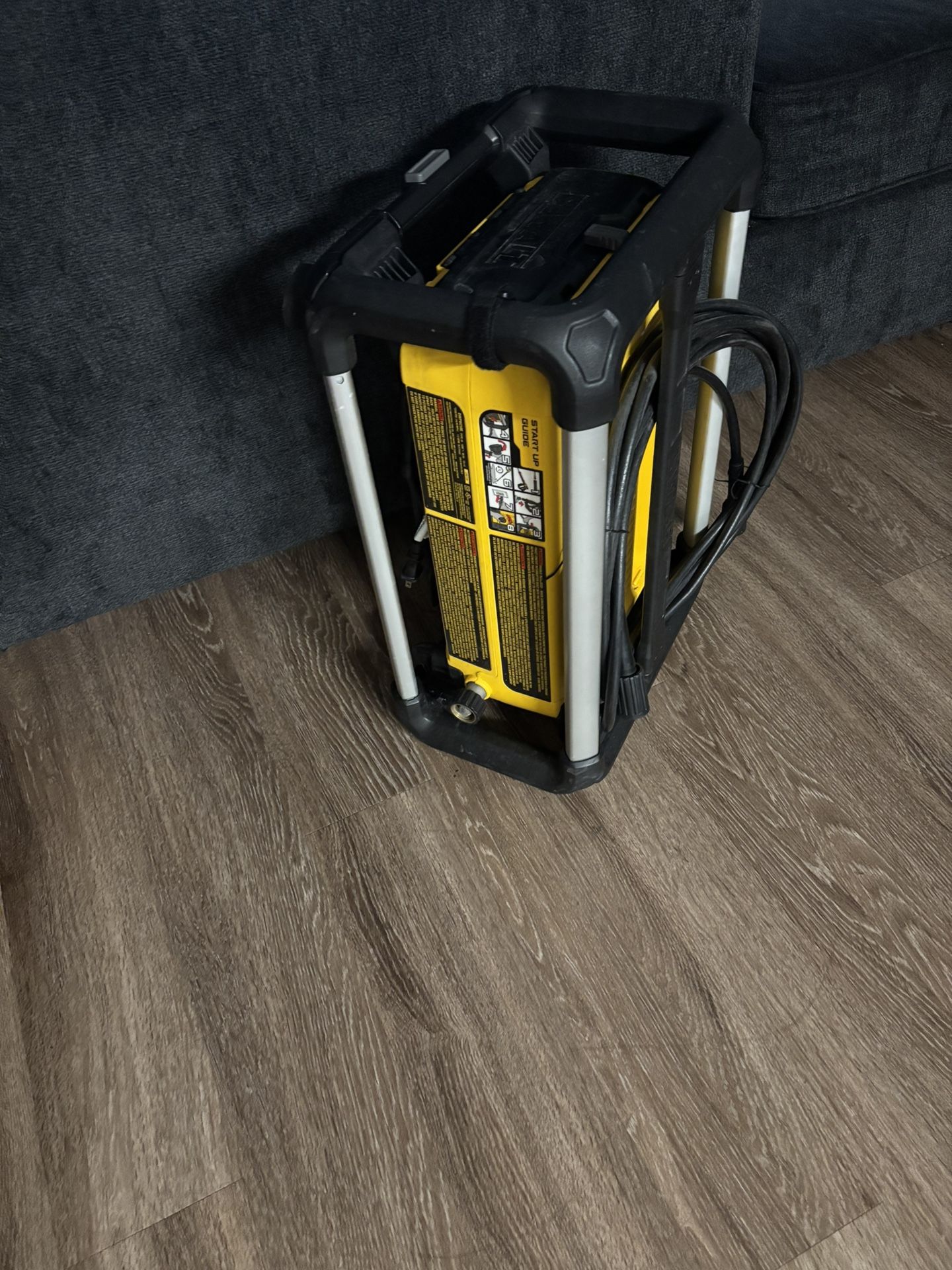 Pressure Washer 2100 Psi
