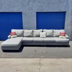 Beautiful sectional couch gray, 🛋 very clean 🛋