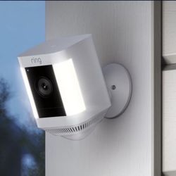  Ring Spotlight Cam Plus (2025 Version),  Ring Solar Panel (2nd Generation), SEVEN Ring Wall Mount For Solar Panel And Cam Plus (x7)
