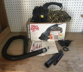 Dirt Devil 500 Series 25’ Cord Handheld Vacuum With Attachments In Original Box Used