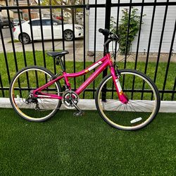 DIAMONDBACK CLARITY YOUTH HYBRID BIKE 24” Wheels