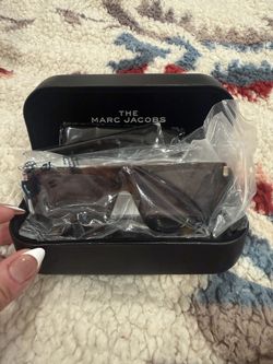 MARC JACOBS Sunglasses