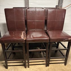 6 Bar Stools 