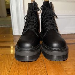 DOC MARTENS PLATFORM COMBAT BOOTS WITH ZIPPER
