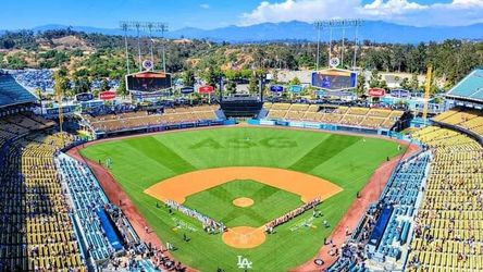 Dodgers Game Vin Scully Jersey Giveaway for Sale in Los Angeles