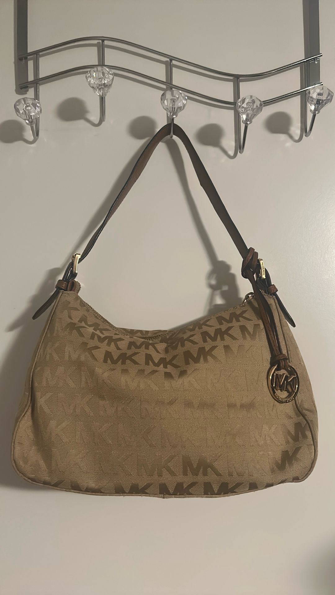 Michael Kors Handbag (Price Is Firm)