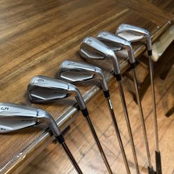 Srixon ZX4 iron set #5-PW srixon golf clubs jumbo max grips srixon iron set