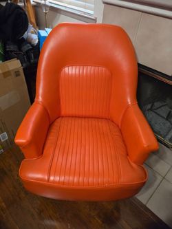 Orange Vantage Swivel Chair