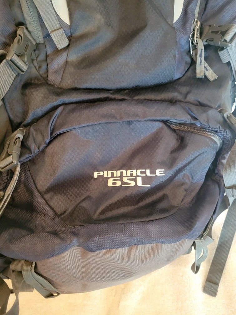 Pinnacle 6SL Hiking backpack for Serious Hikers