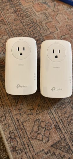 TP-Link AV2000 Powerline Ethernet Adapter – Fast Wired Internet