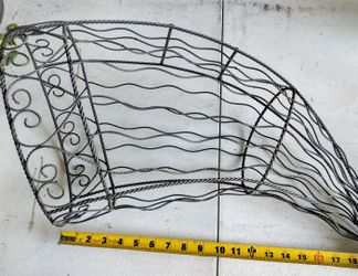 Big Cornucopia Wire Basket