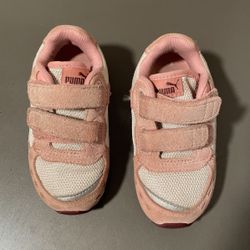 6C, Pink Toddler Girls PUMA Shoes