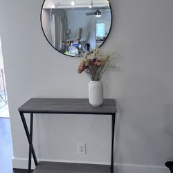 Entrance Table