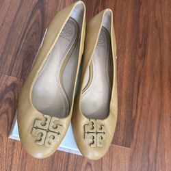 Tory Burch Flats Size 9 1/2 Women