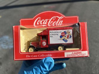 Coca-Cola Lledo Die-Cast Collectible