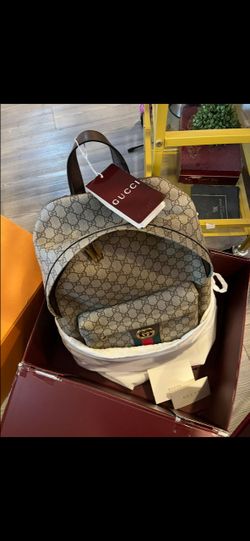 Gucci GG Supreme Backpack