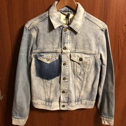 Levi’s Womens Small Jean Jacket $298