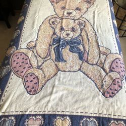 Lovely teddy bear throw blanket