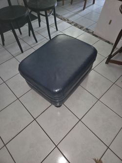 Ottoman.