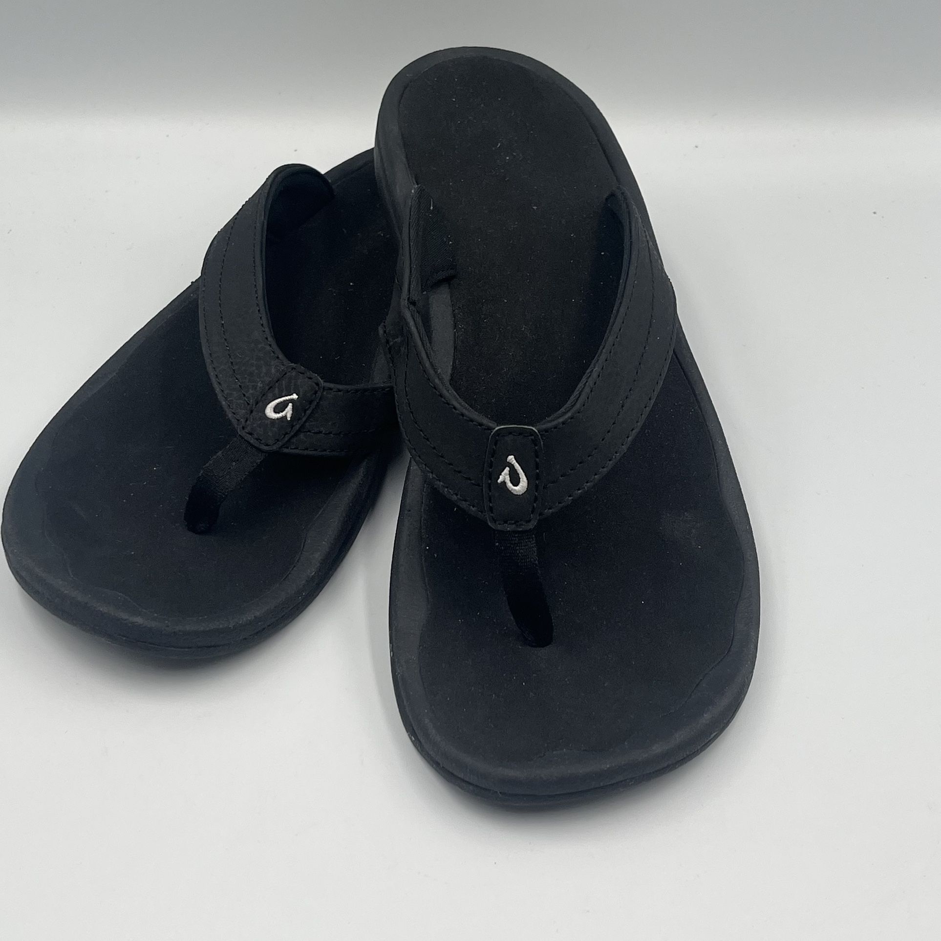 Olukai Black OHana Sandals Thong Style Flip-flops Women’s Size 10