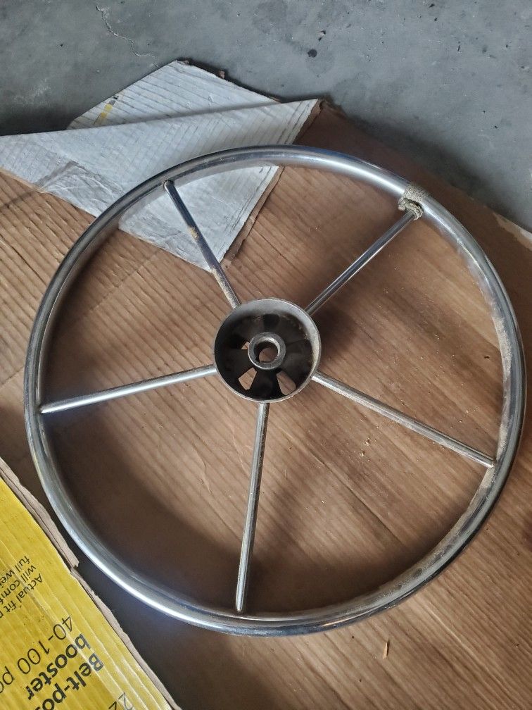 18" Boat Steering Wheel