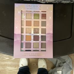 Pacifica Eyeshadow Palette 