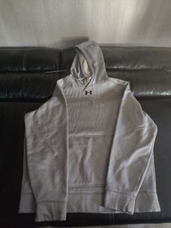 Men's Large Under armor Hoodie