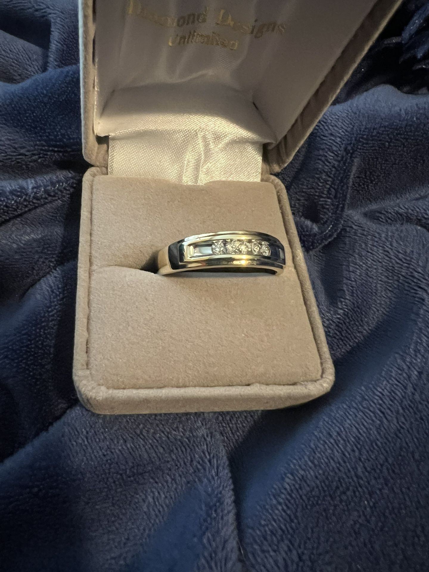 Men's Wedding Ring