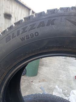 Snow Tires 215 65 R17