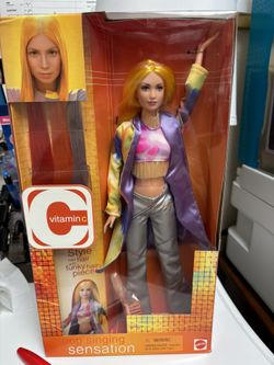 Collectable 2000 VITAMIN C Pop Singer Funky DOLL with Hair Pieces Mattel Toy